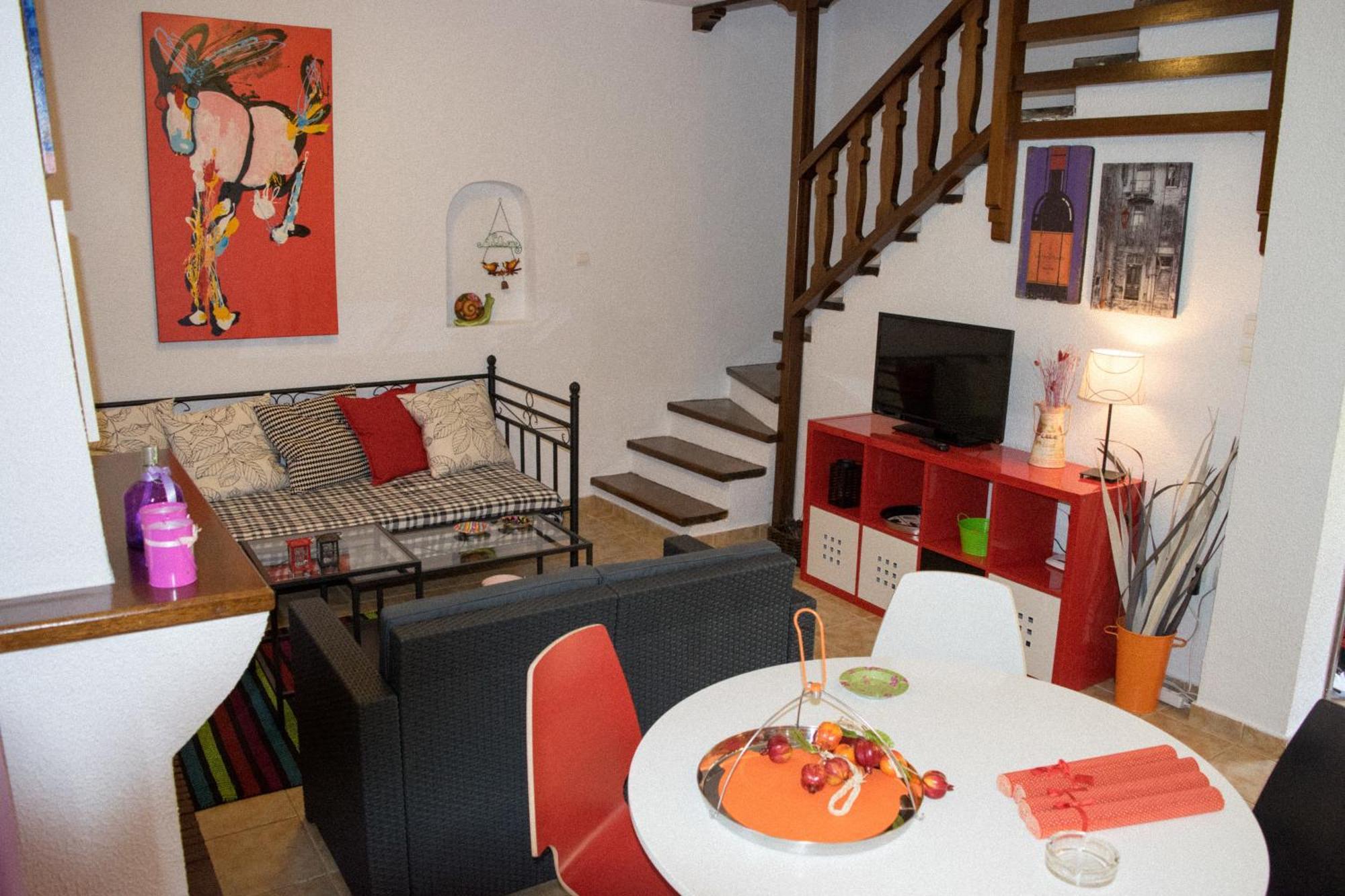 Mikiverna Houses By Miltiadis Kalyves Polygyrou Chambre photo